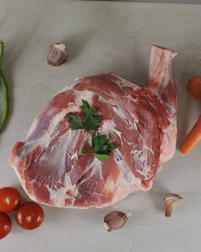 EPAULE AVEC OS AGNEAU DE SISTERON LABEL 